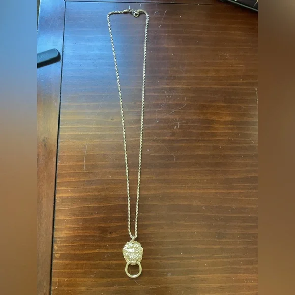 KJL Kenneth J Lane Lion Head Door Knocker Gold Tone Long Necklace 33.5” - Picture 3 of 10